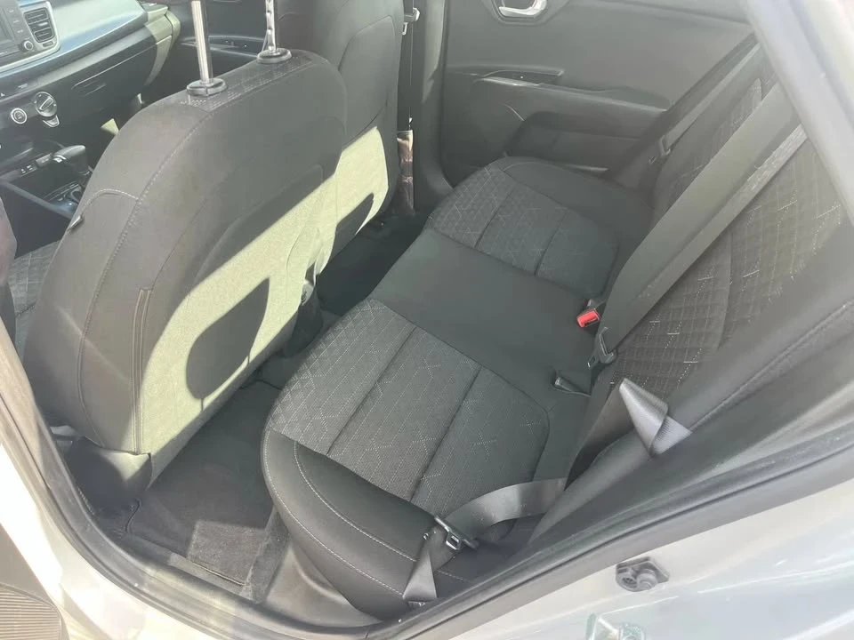 2019 Kia Rio - Image 9 of 12