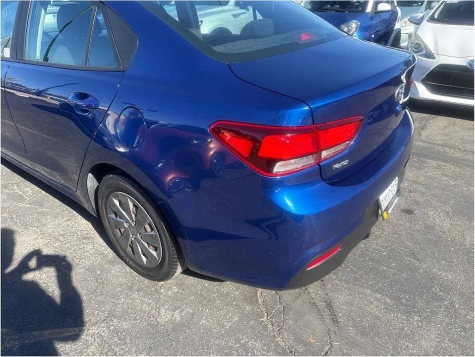 2019 Kia Rio - Image 8 of 19