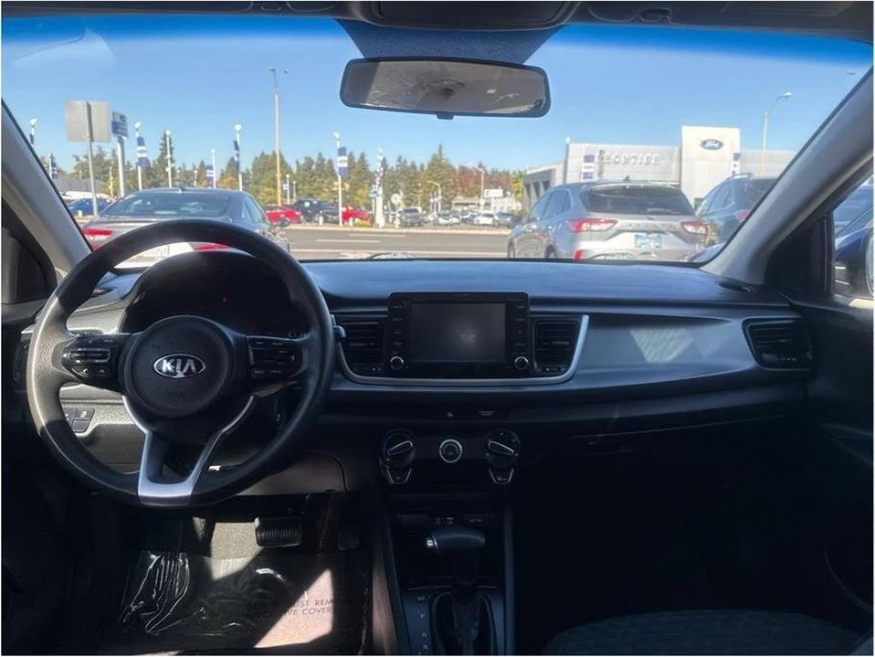 2019 Kia Rio - Image 13 of 19