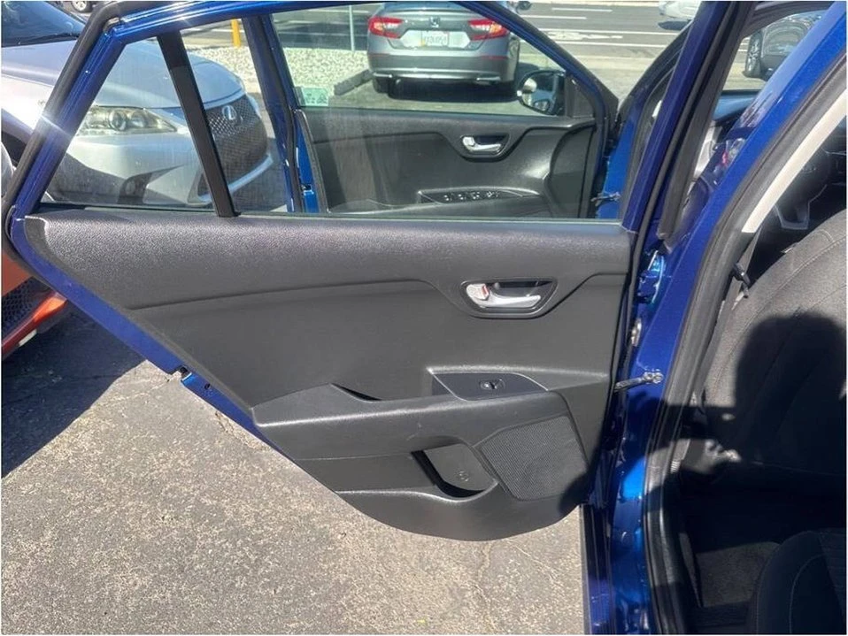 2019 Kia Rio - Image 19 of 19