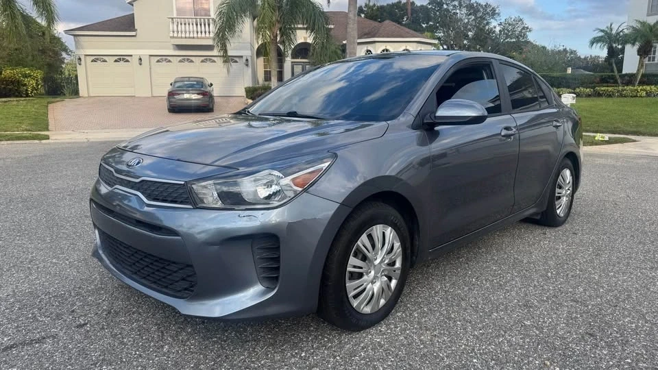 2019 Kia Rio - Image 3 of 11