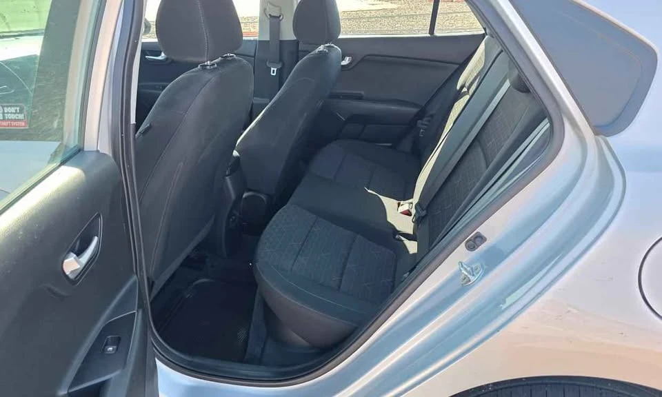 2019 Kia Rio - Image 8 of 8
