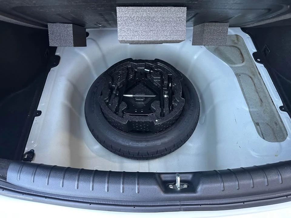 2019 Kia Rio - Image 18 of 19