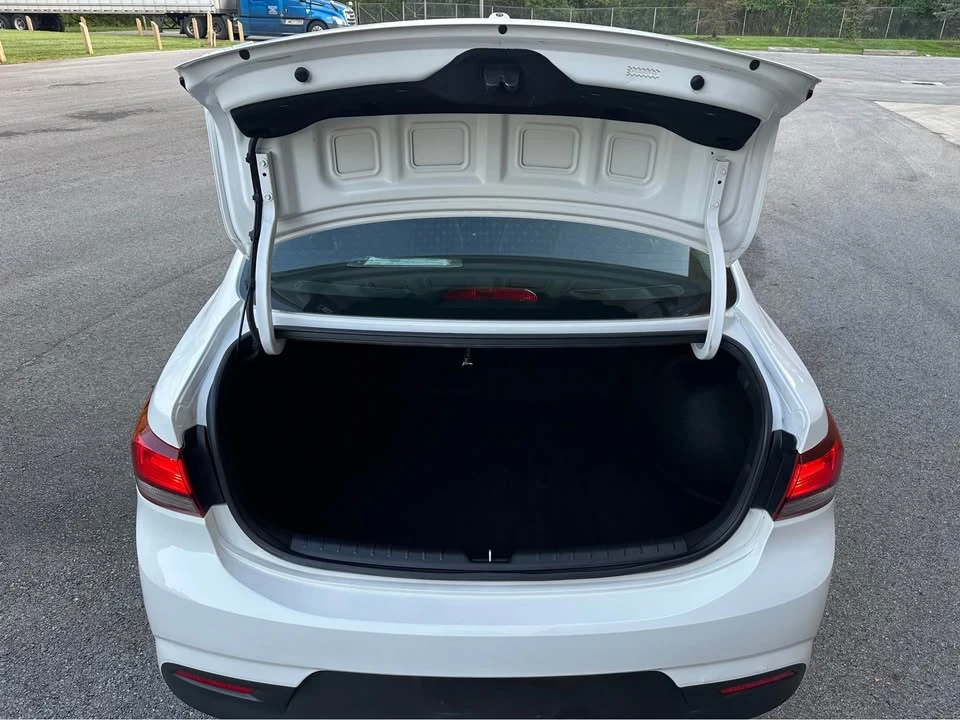 2019 Kia Rio - Image 17 of 19