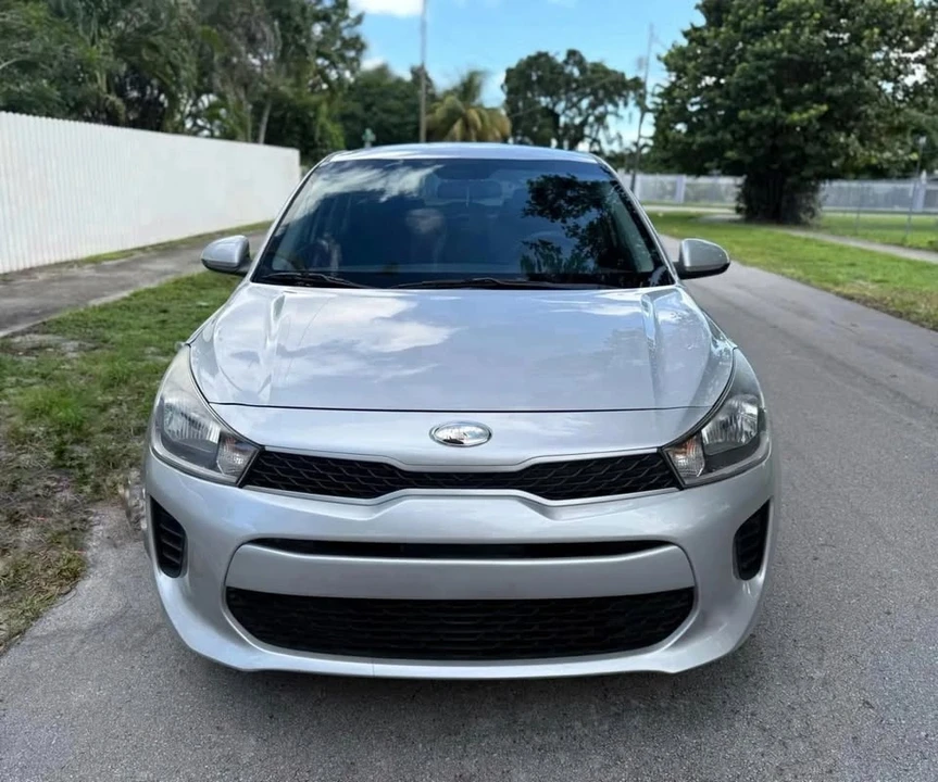 2019 Kia Rio - Image 5 of 18