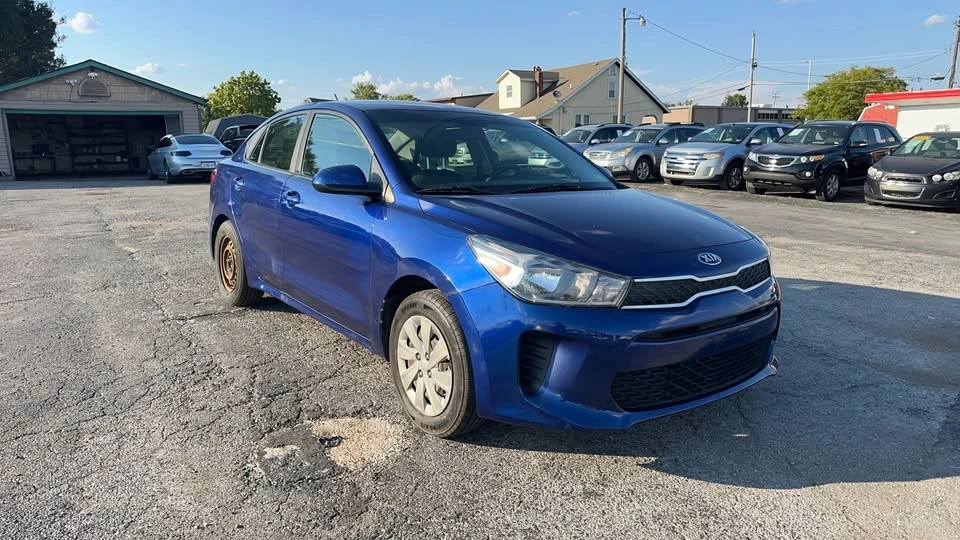 2019 Kia Rio - Image 3 of 17