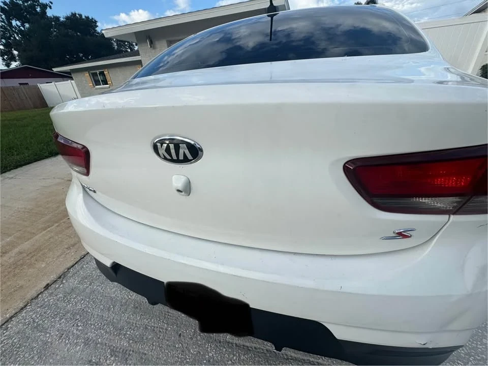 2019 Kia Rio - Image 6 of 13