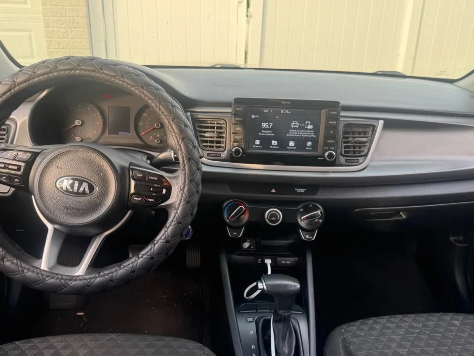 2019 Kia Rio - Image 12 of 13