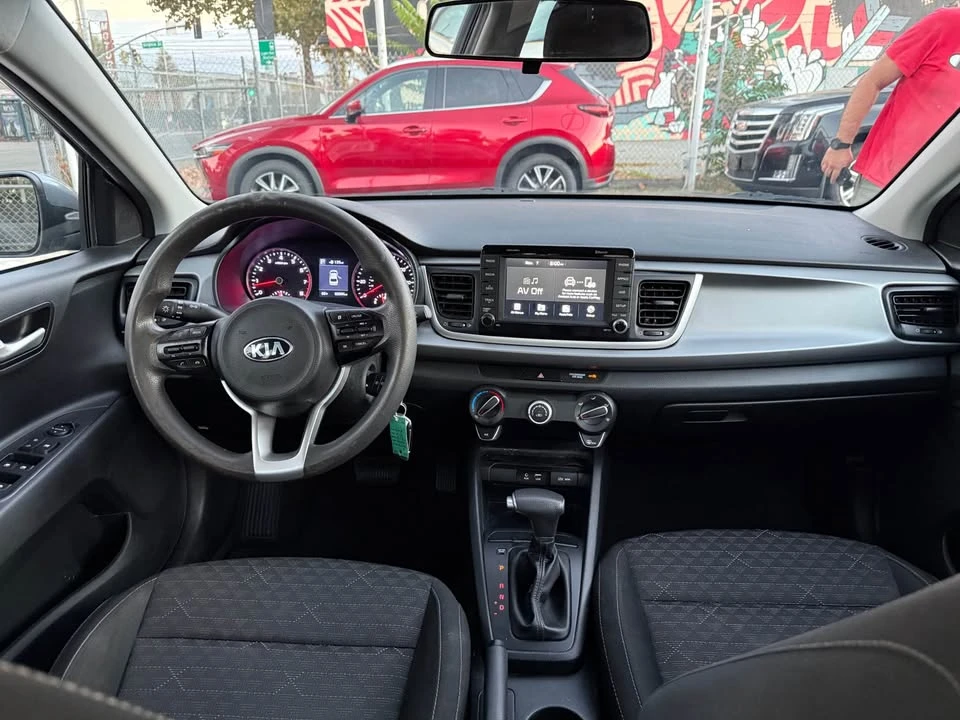 2019 Kia Rio - Image 15 of 19