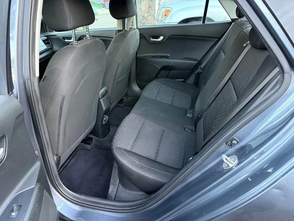 2019 Kia Rio - Image 14 of 19