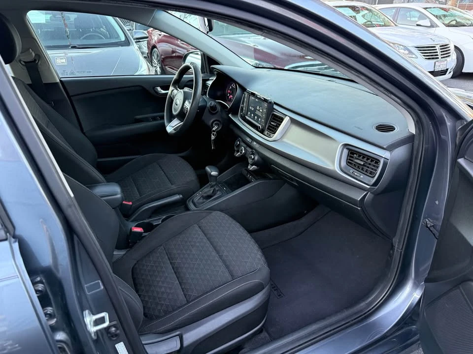 2019 Kia Rio - Image 12 of 19