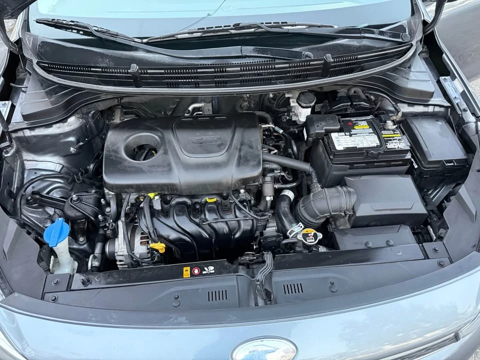 2019 Kia Rio - Image 17 of 19