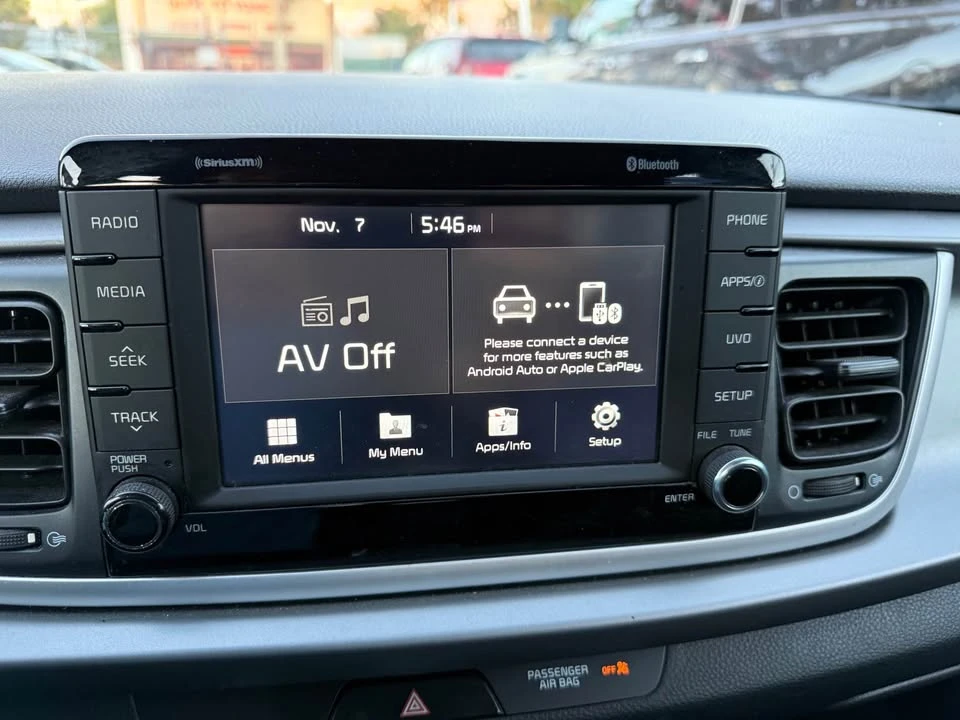 2019 Kia Rio - Image 10 of 19