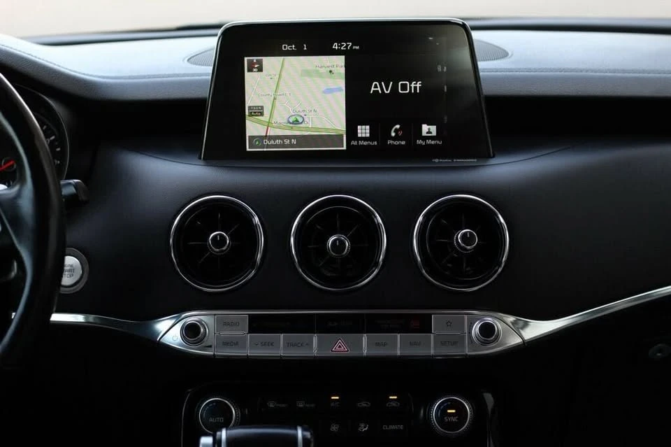 2019 Kia Stinger - Image 12 of 19