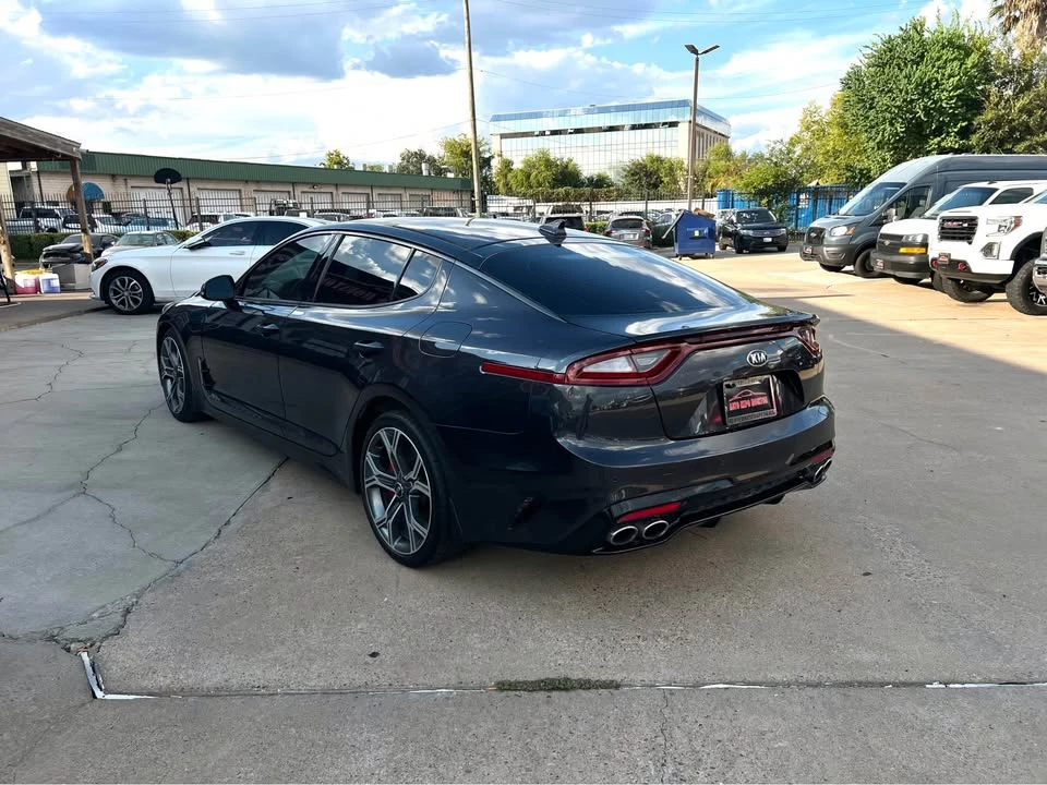 2019 Kia Stinger - Image 5 of 9