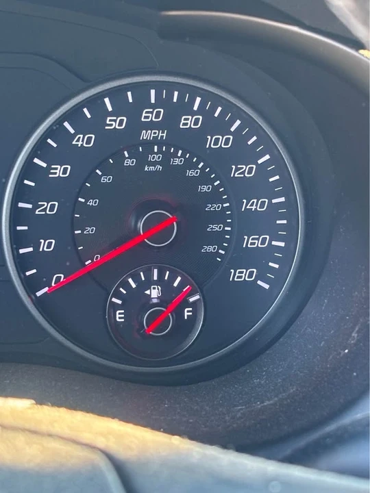 2019 Kia Stinger GT - Image 14 of 20