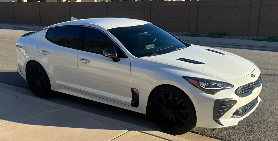 2019 Kia Stinger GT - Image 4 of 20