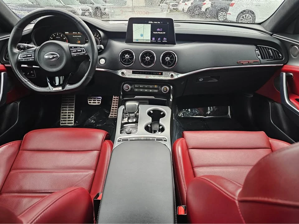 2019 Kia Stinger - Image 12 of 14