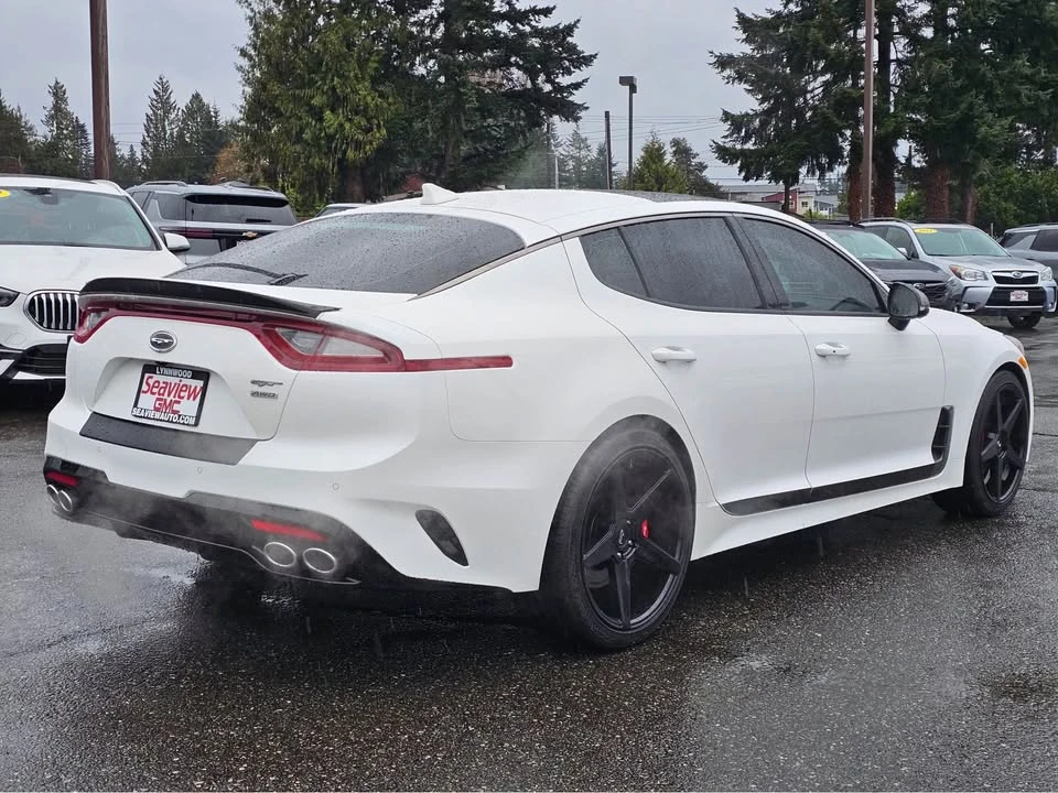 2019 Kia Stinger - Image 7 of 14