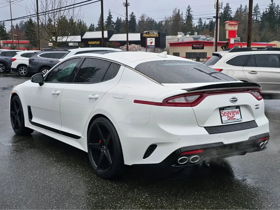 2019 Kia Stinger - Image 5 of 14
