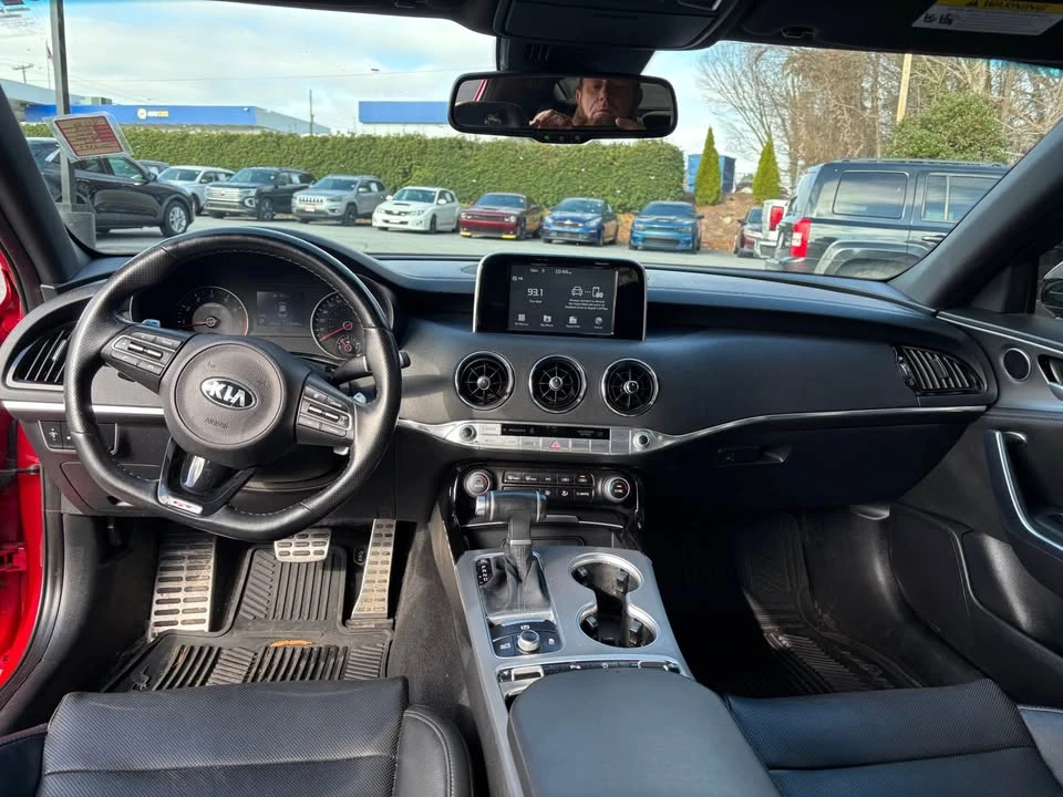 2019 Kia Stinger GT - Image 5 of 5
