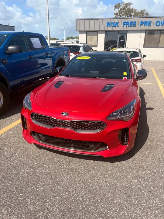 2019 Kia Stinger GT - Image 2 of 6