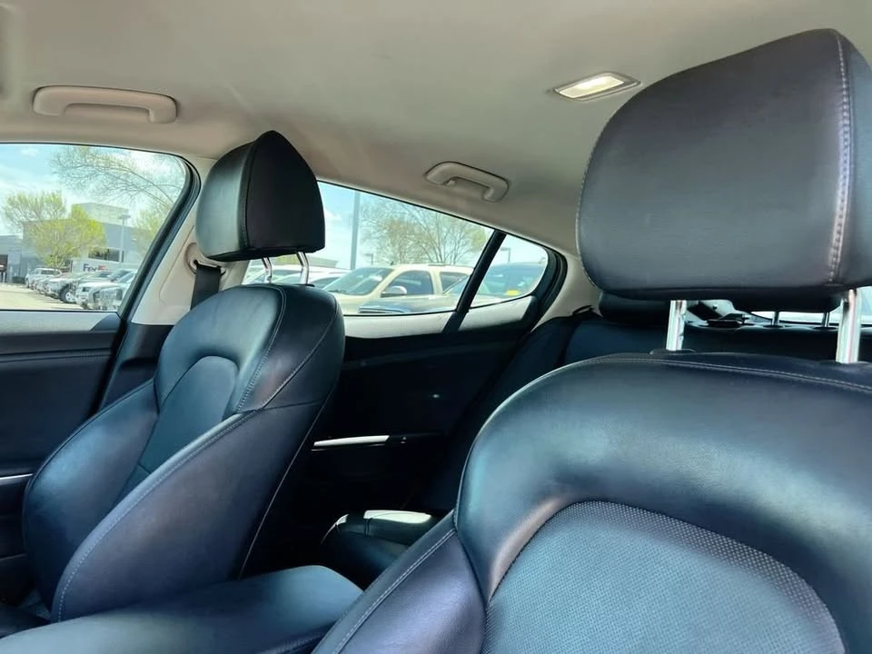 2019 Kia Stinger - Image 18 of 18