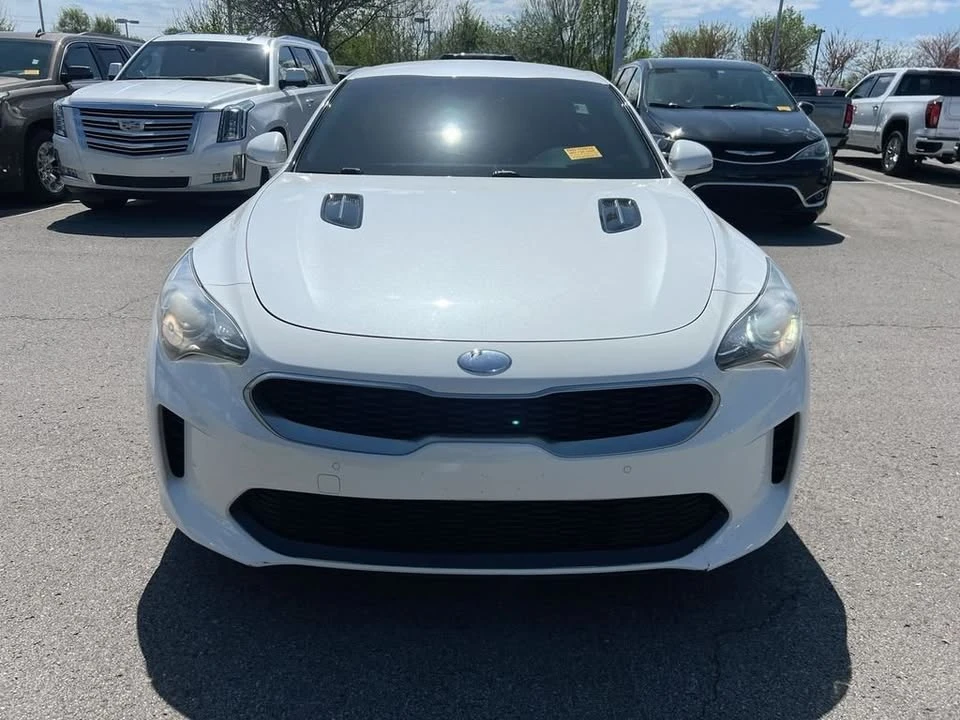 2019 Kia Stinger - Image 5 of 18