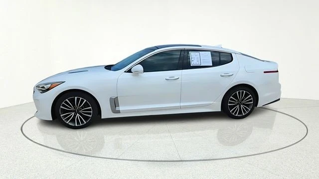 2019 Kia Stinger - Image 5 of 20
