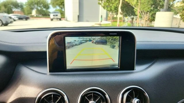2019 Kia Stinger - Image 14 of 20