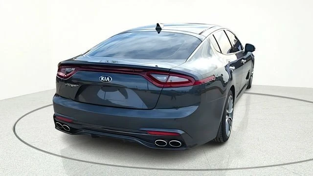 2019 Kia Stinger - Image 8 of 20