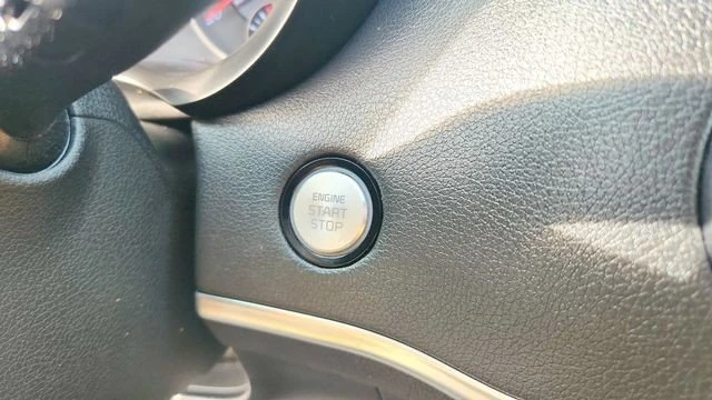 2019 Kia Stinger - Image 16 of 20