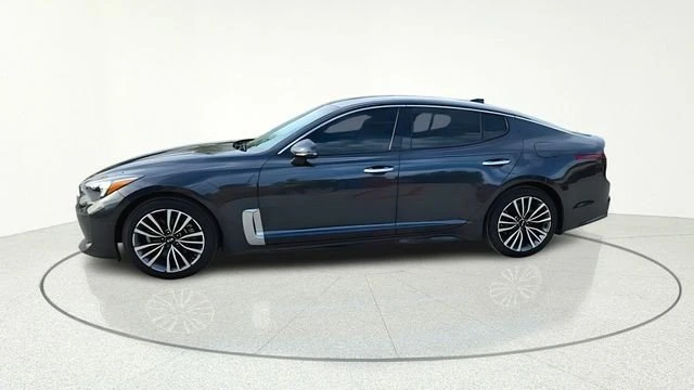 2019 Kia Stinger - Image 5 of 20