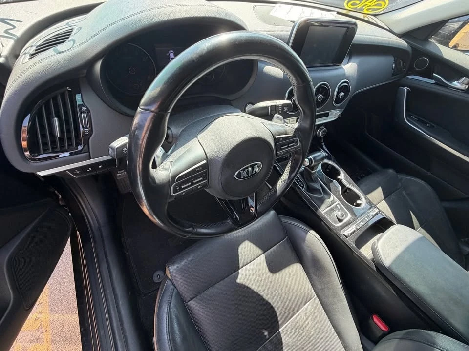 2019 Kia Stinger - Image 6 of 11