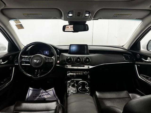 2019 Kia Stinger - Image 2 of 20