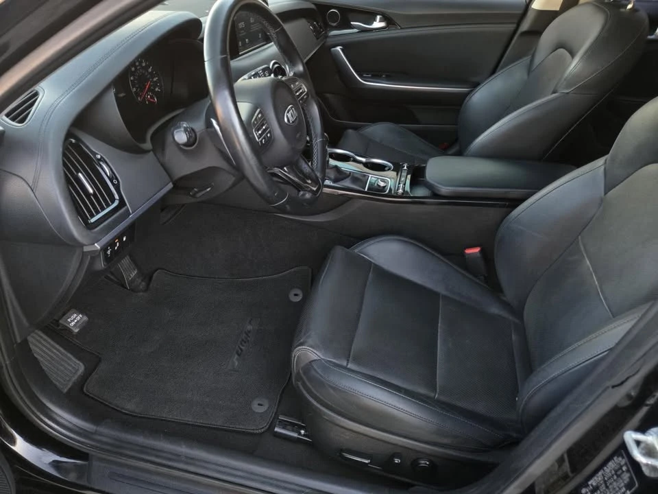 2019 Kia Stinger - Image 17 of 20