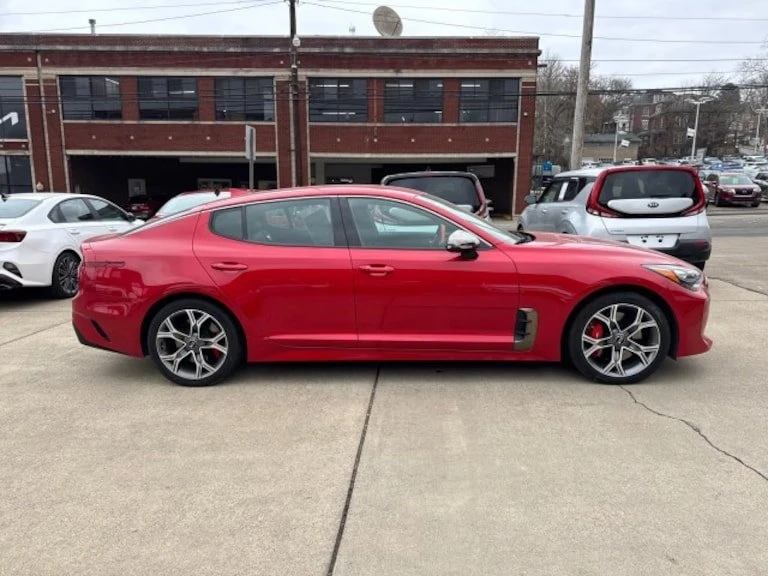 2019 Kia Stinger GT - Image 6 of 16