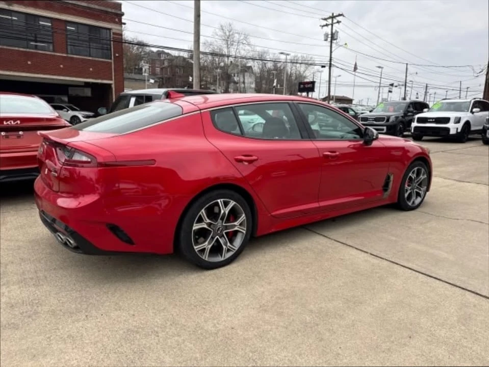2019 Kia Stinger GT - Image 6 of 10