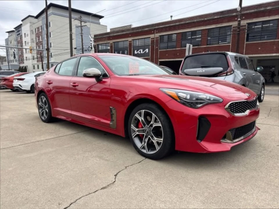 2019 Kia Stinger GT - Image 4 of 10