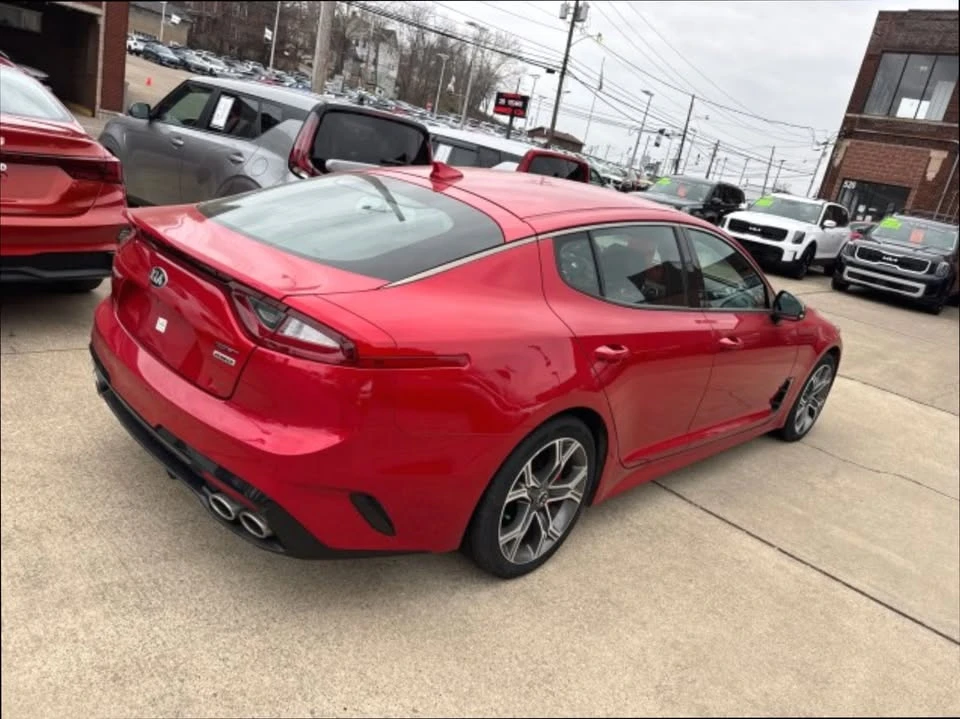 2019 Kia Stinger GT - Image 7 of 10