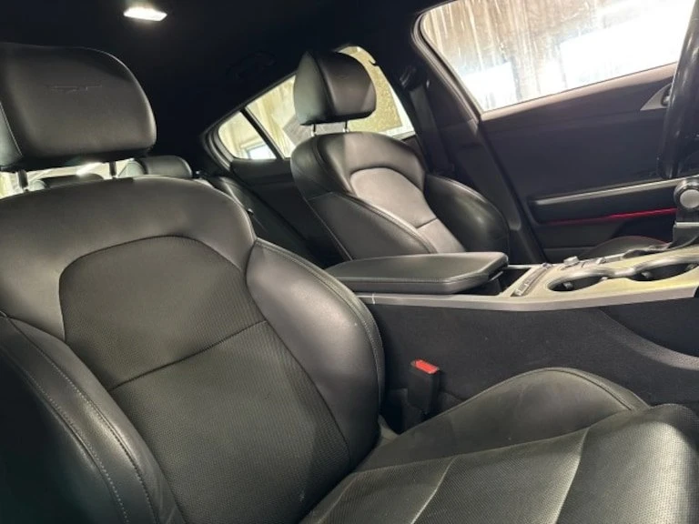 2019 Kia Stinger GT - Image 16 of 16