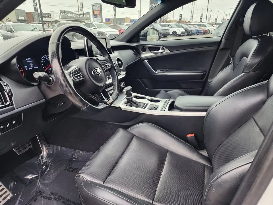 2019 Kia Stinger GT - Image 15 of 15