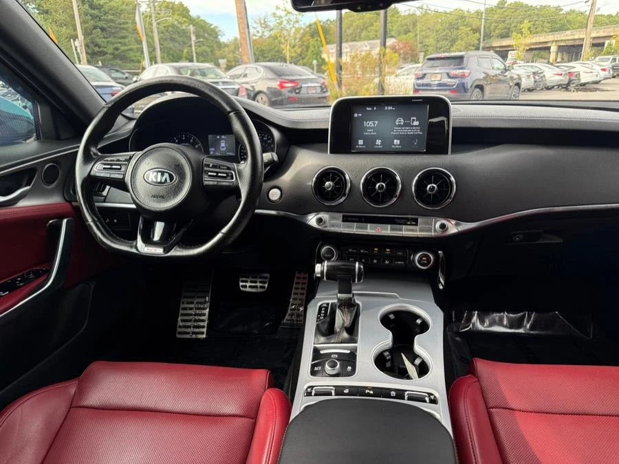 2019 Kia Stinger GT - Image 6 of 16