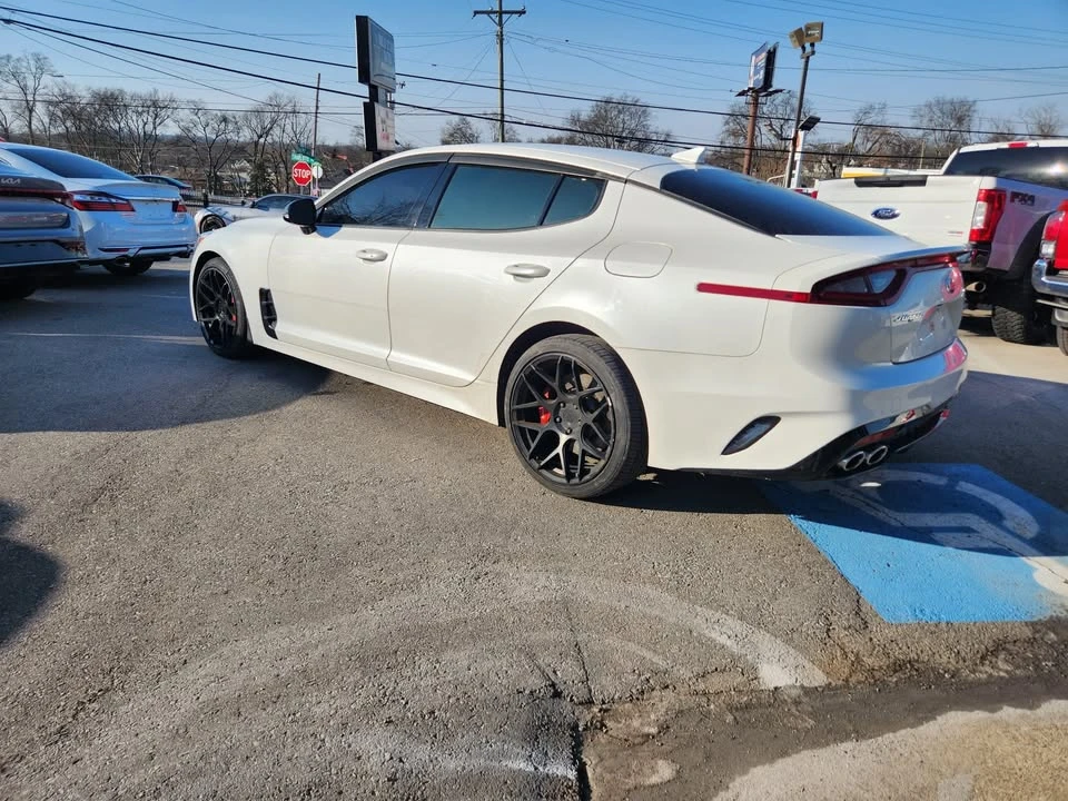 2019 Kia Stinger GT - Image 5 of 12