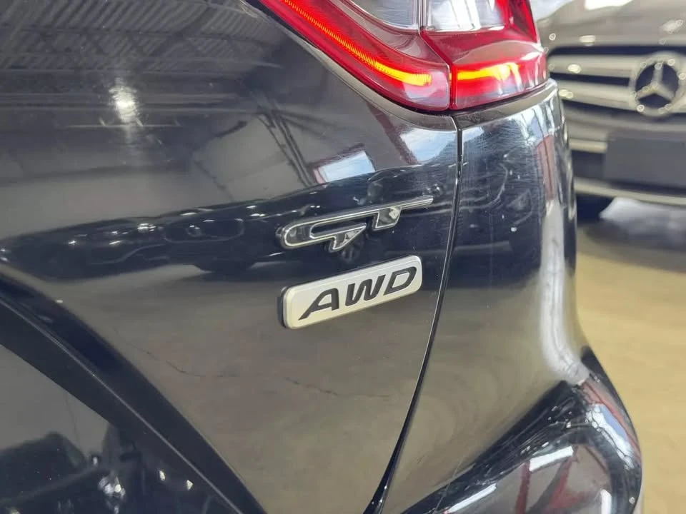 2019 Kia Stinger GT - Image 8 of 18