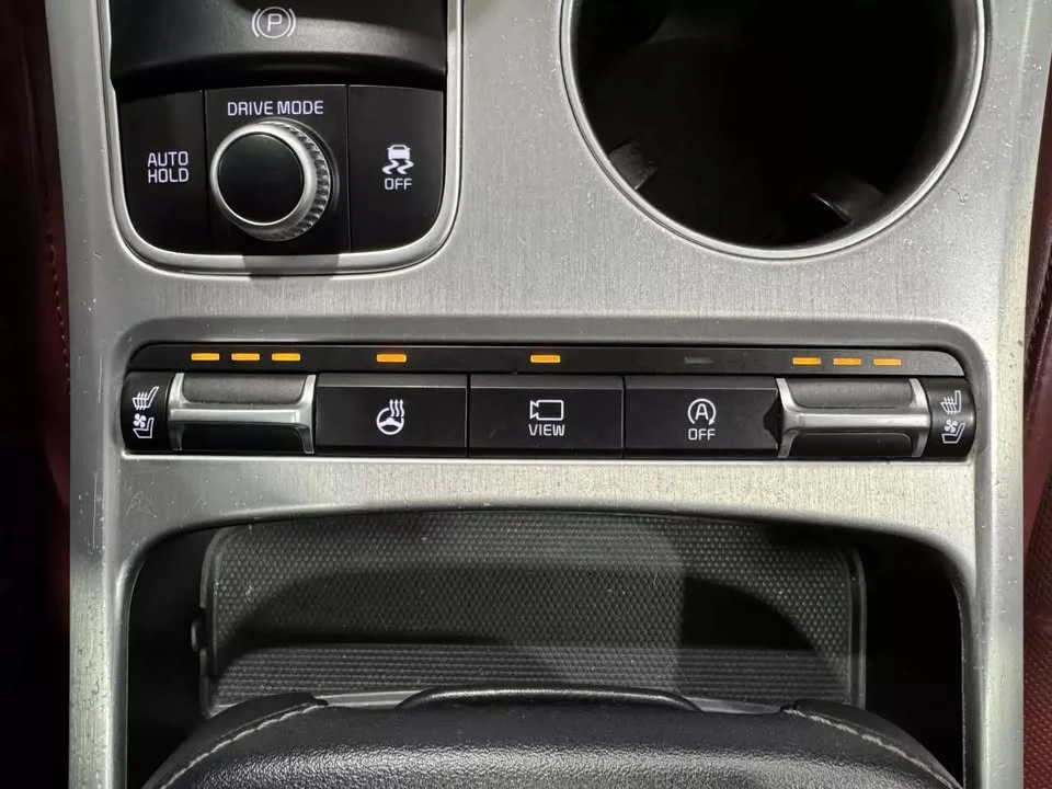 2019 Kia Stinger GT - Image 14 of 18