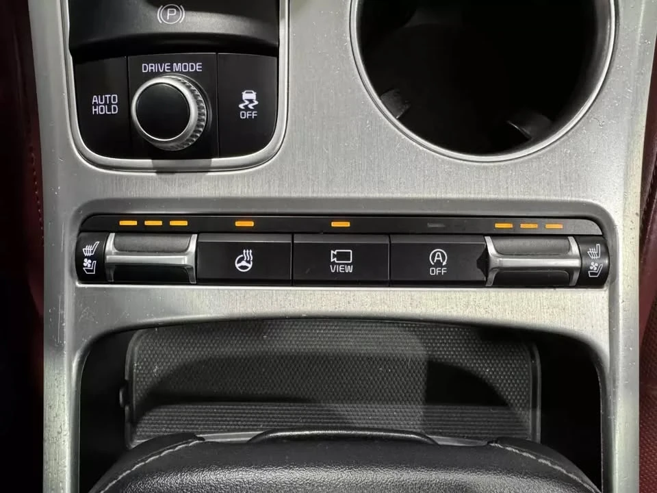 2019 Kia Stinger GT - Image 15 of 20