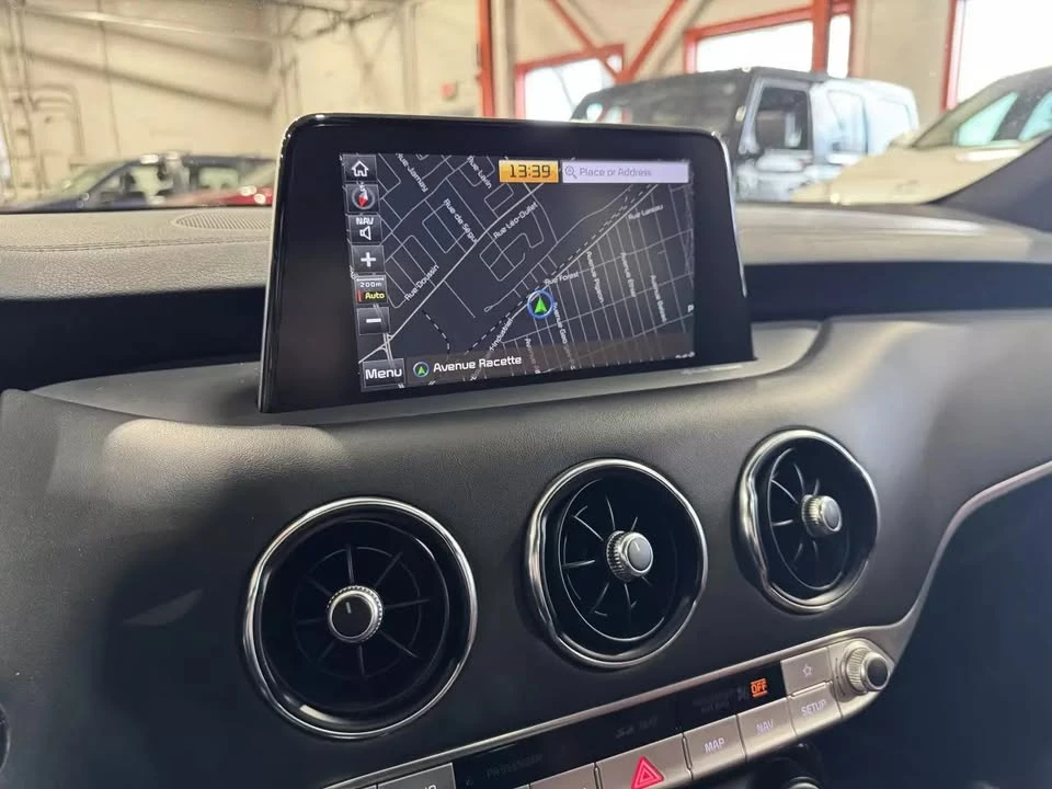 2019 Kia Stinger GT - Image 19 of 21