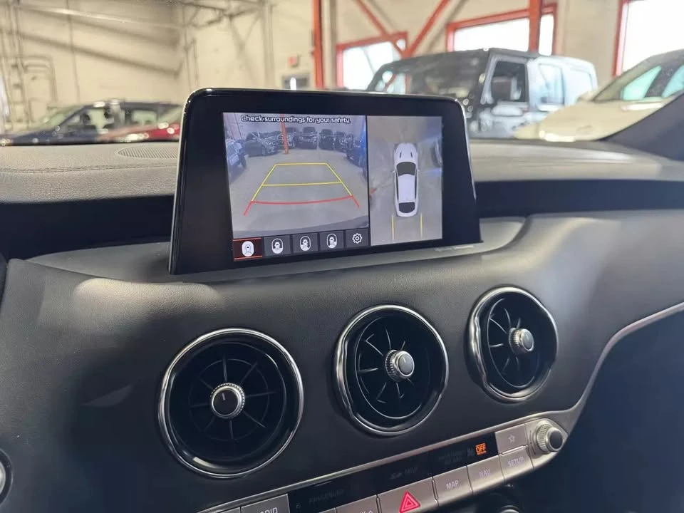 2019 Kia Stinger GT - Image 20 of 21