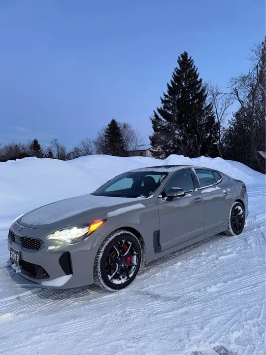 2019 Kia Stinger GT - Image 2 of 9